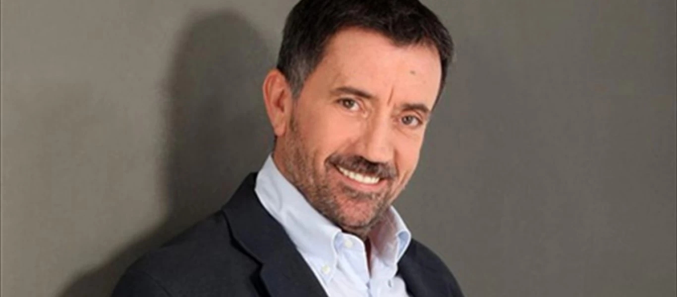 Καλεσμένος... έσκασε τον Σπύρο Παπαδόπουλο στο «Στην υγειά μας!» (βίντεο)